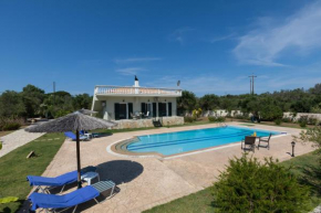 Villa Adonis